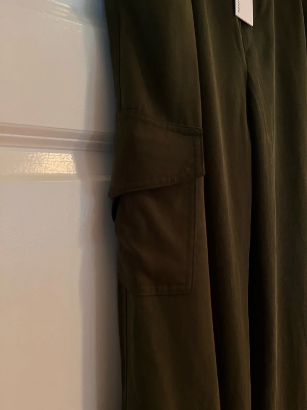 NWT REFORMATION Jackson Cargo Pant Size 10 Straight-Leg Fern Green ~ $198 - Picture 8 of 14
